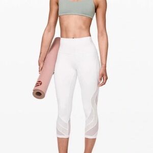 lululemon White Lace Wunder Under Crop